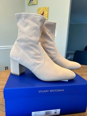 Stuart Weitzman Suede Ankle Boots. BNIB. Size 10 B